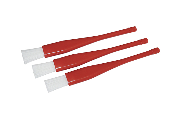 Brush for filling granulate