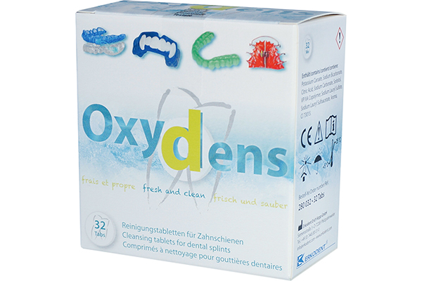 Oxydens cleansing tablet for dental splints